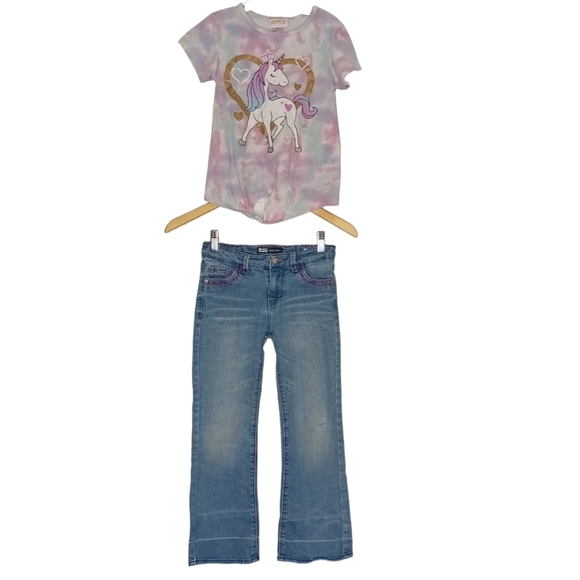Levi's Other - Girls 2 pcs Set of Blue jeans and Unicorn T-shirt